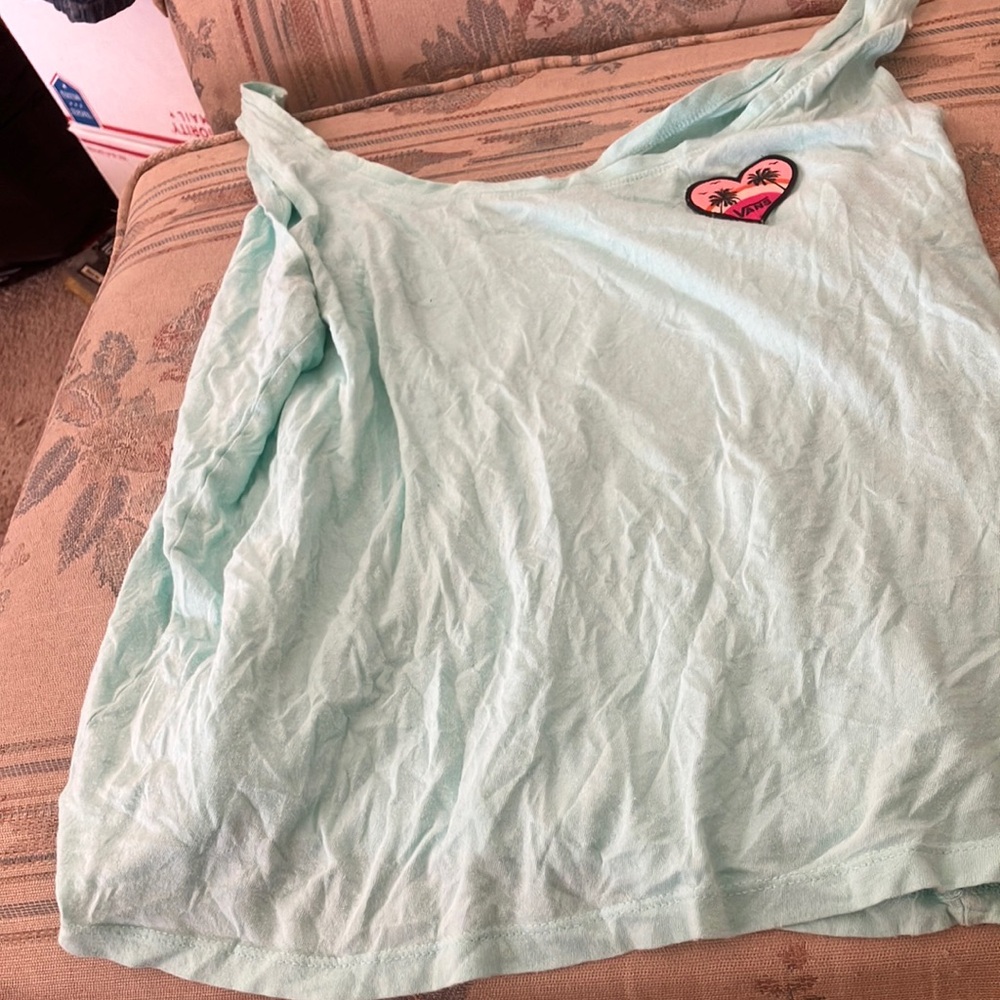 FINAL MARKDOWN Ladies vans tank top large